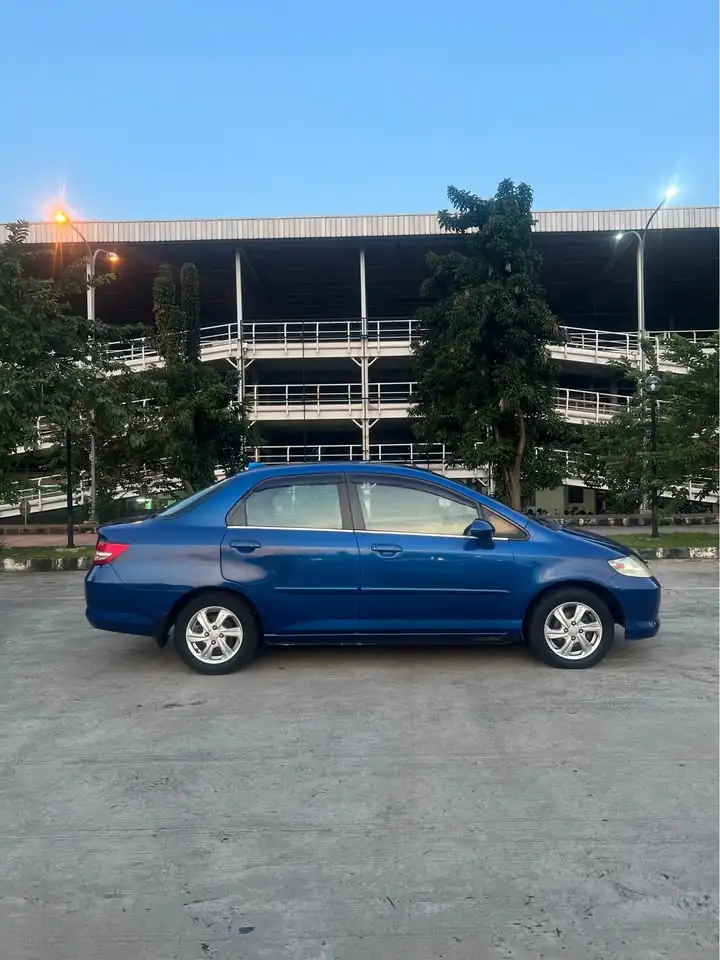 2005 Honda city vtec matic