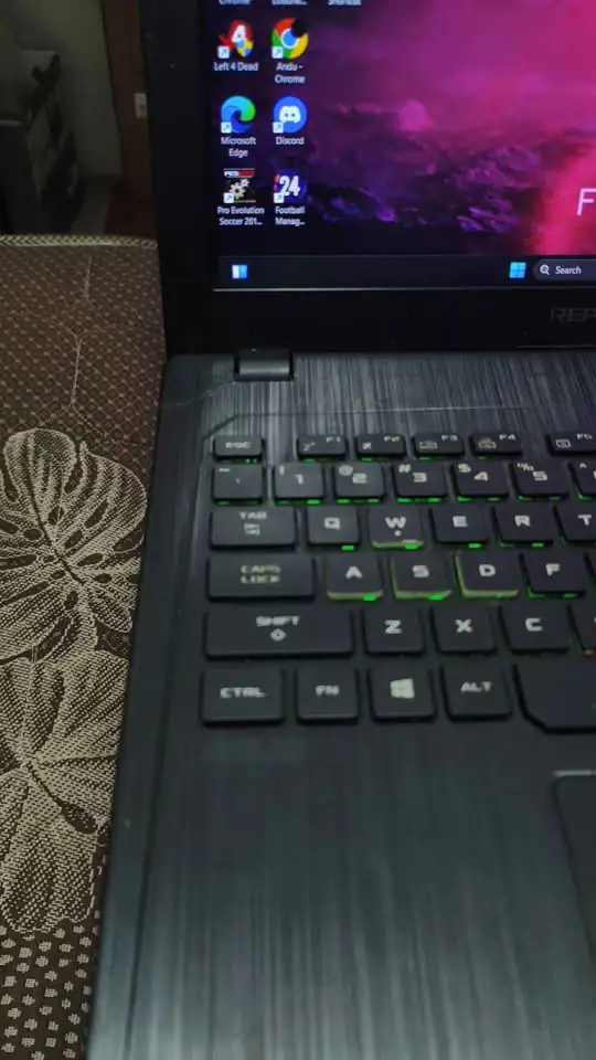 Laptop ROG Strix