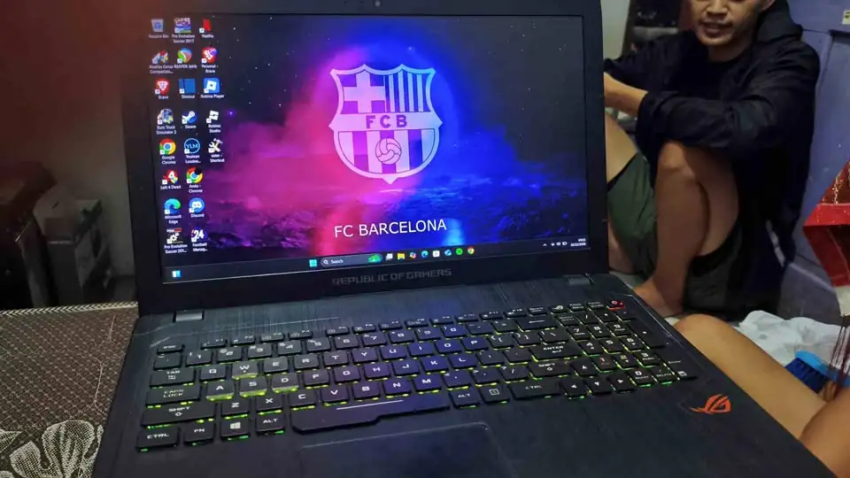 Laptop ROG Strix