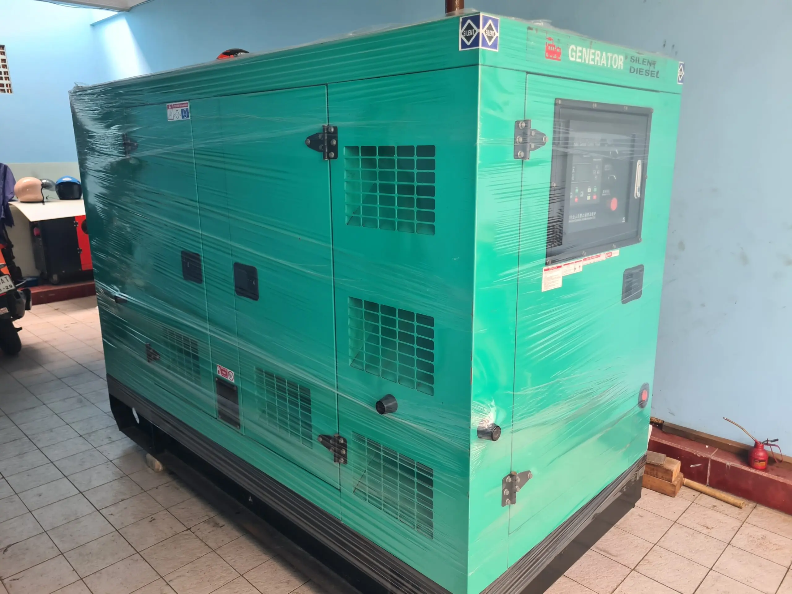 Genset 60 kVA Cummins Silent Baru Garansi