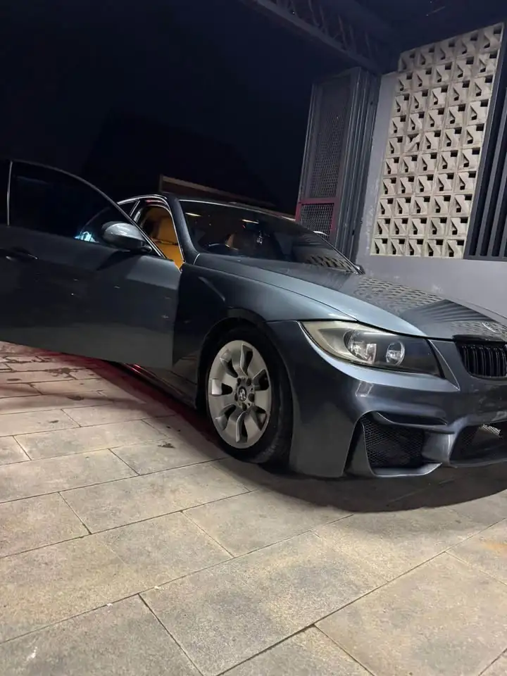2005 BMW