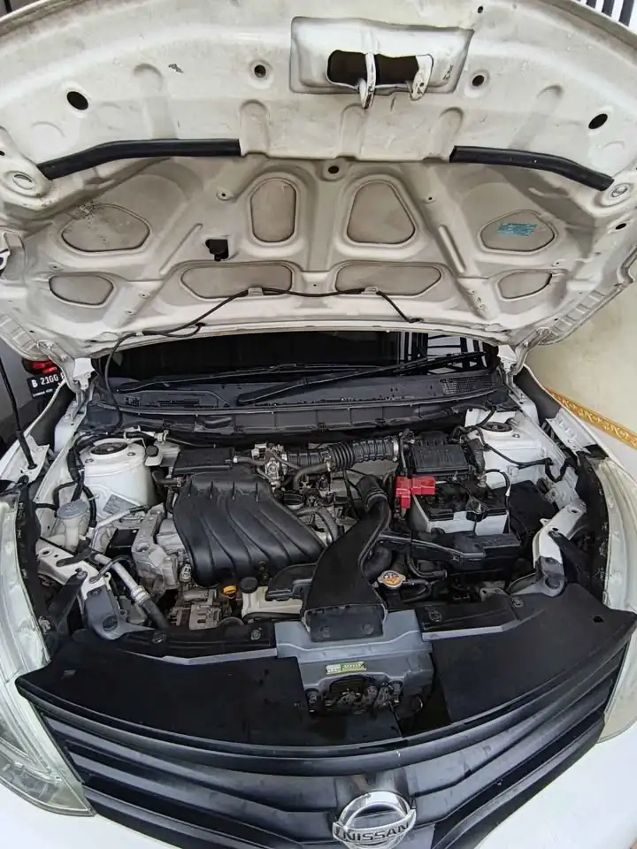 2016 Nissan livina