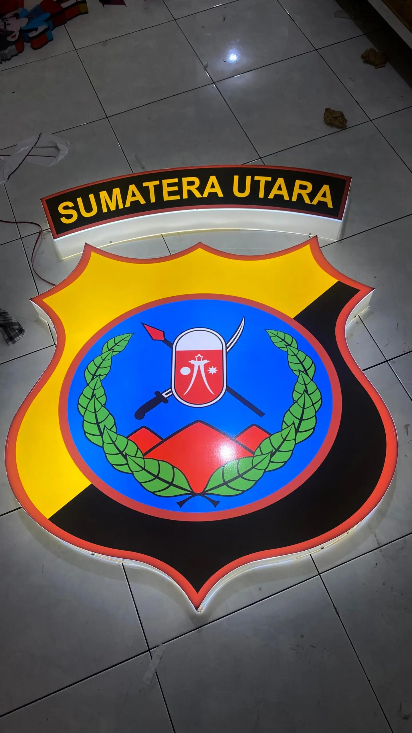 LOGO AKRILIK POLDA 1 SISI