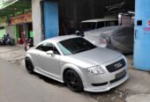 Kilometernya 35.000 km Transmisi manual Warna eksterior: Silver · Warn