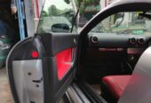 Kilometernya 35.000 km Transmisi manual Warna eksterior: Silver · Warn