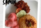 Nasi ayam kremes, nasi samin, nasi goreng, kwetiau, dan mie goreng