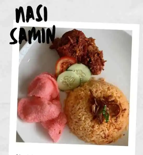 Nasi ayam kremes, nasi samin, nasi goreng, kwetiau, dan mie goreng