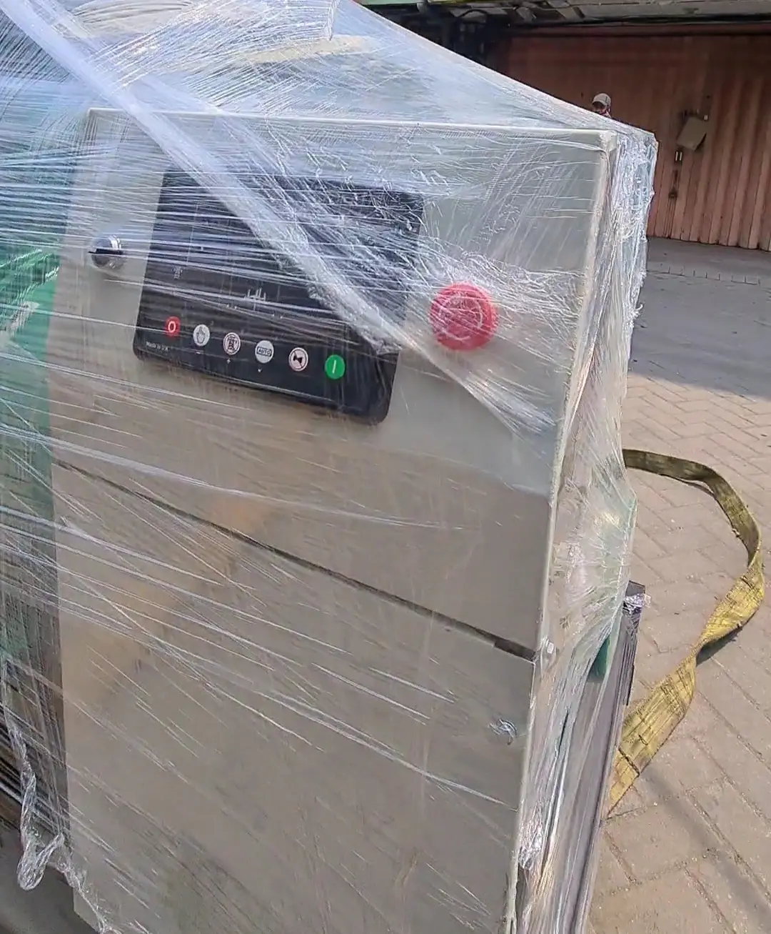 Genset 500 kVA Cummins K19 Stamford Baru