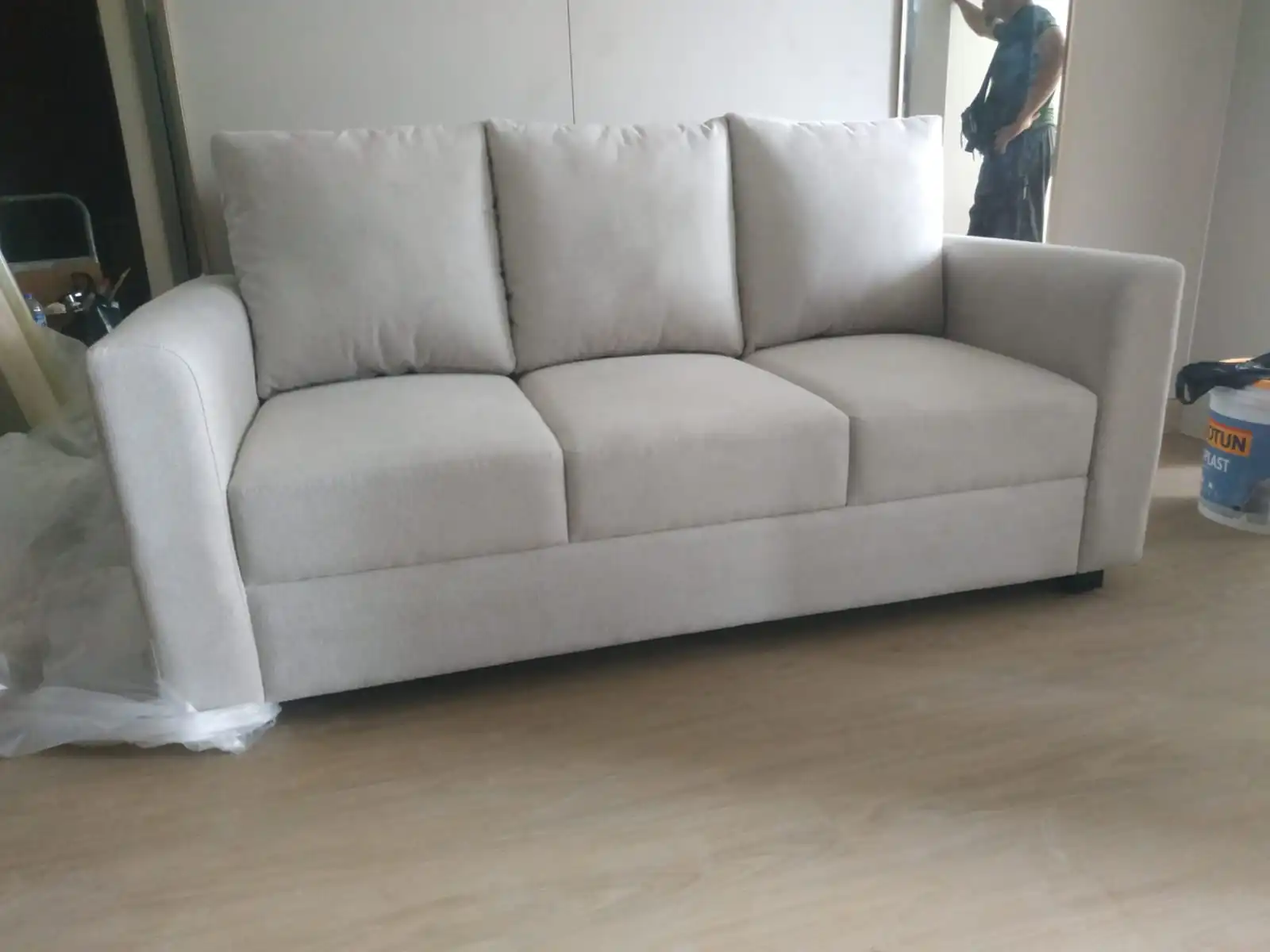 sofa minimalis