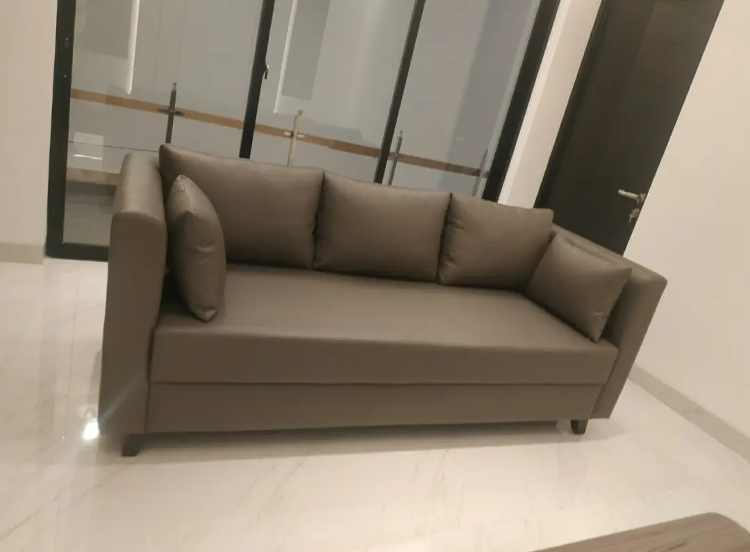 sofa minimalis
