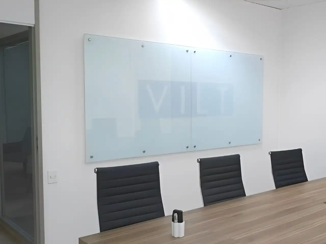 Papan Tulis Glassboard Tegal
