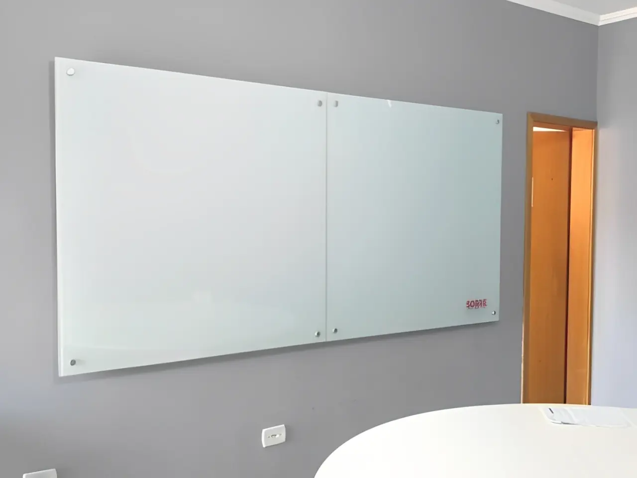 Papan Tulis Glassboard Brebes