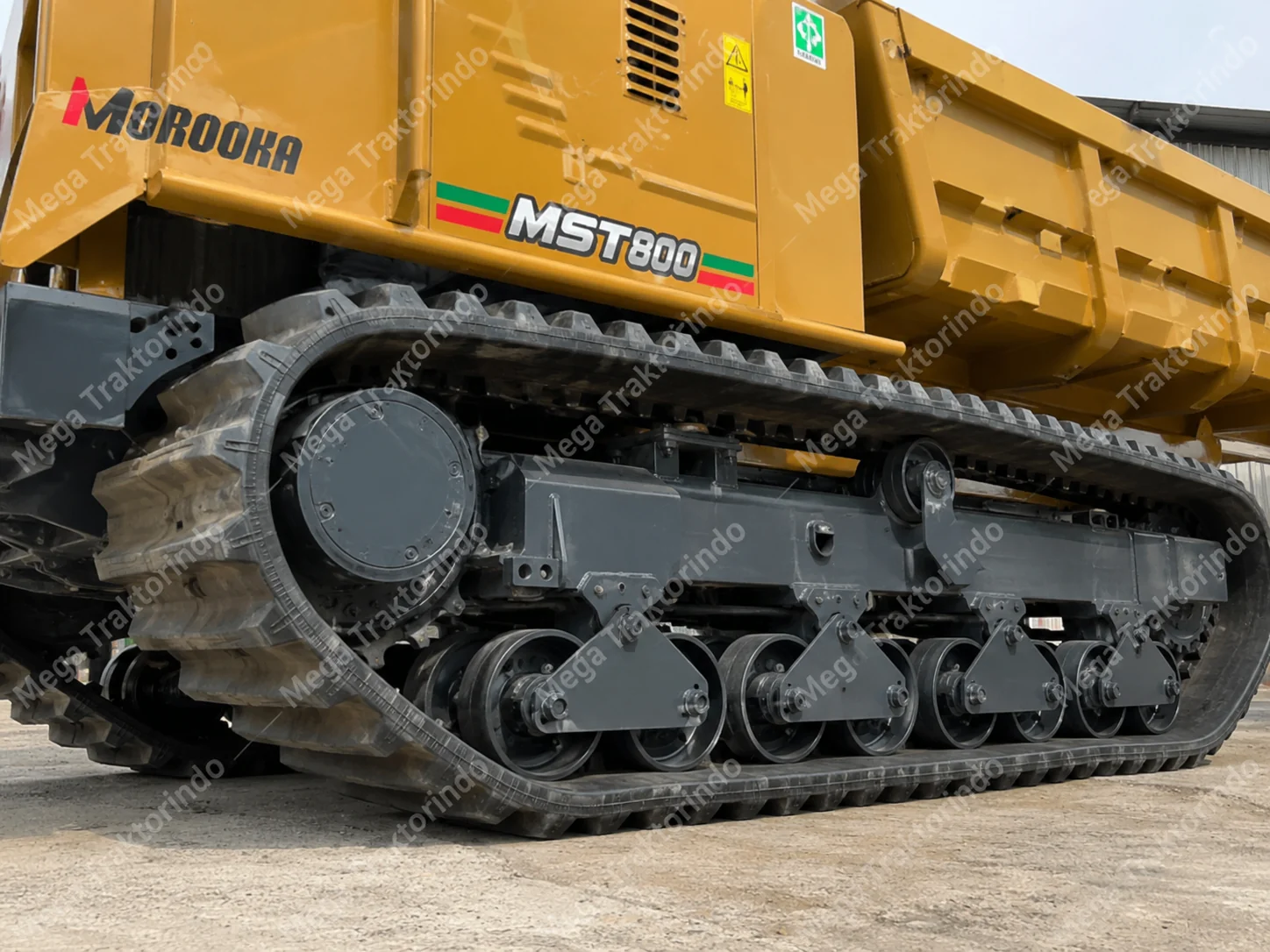 Jual Track Rubber Morooka MST800 Terlengkap Jakarta Berkualitas